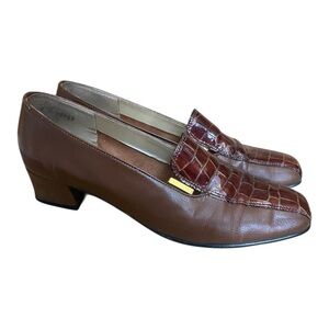 California Magdesians Vintage Leather Alligator Embossed Loafer Shoes